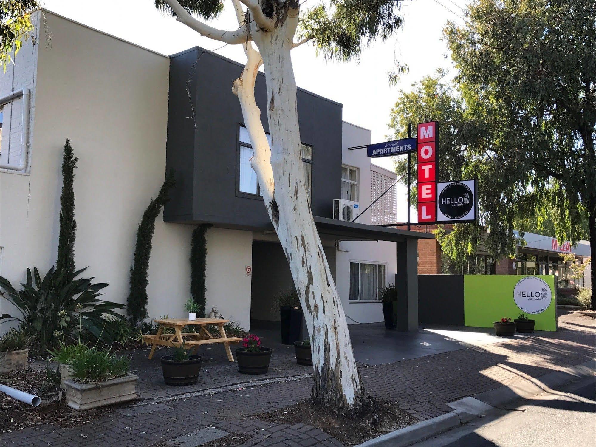 Hello Adelaide Motel And Apartments Exterior photo